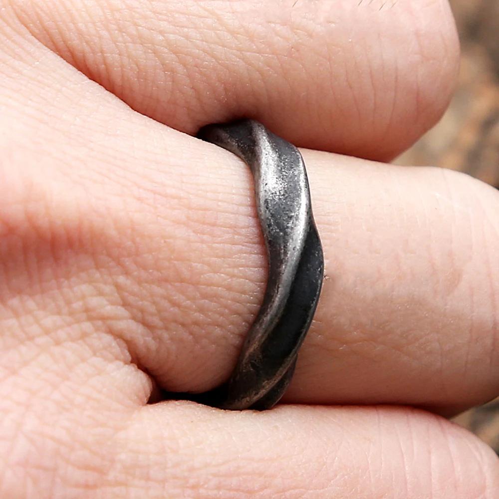 Punk Fashion 316L Stainless Steel Mobius Rings Gothic Vintage Simple Couples Finger Ring for Men Women Biker Jewelry Wholesale