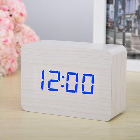 LED Wooden Clock Desktop Silent Electronic Alarm Clock Home Ornament Clock USB Dry Battery Dual-purpose Alarm Clock
