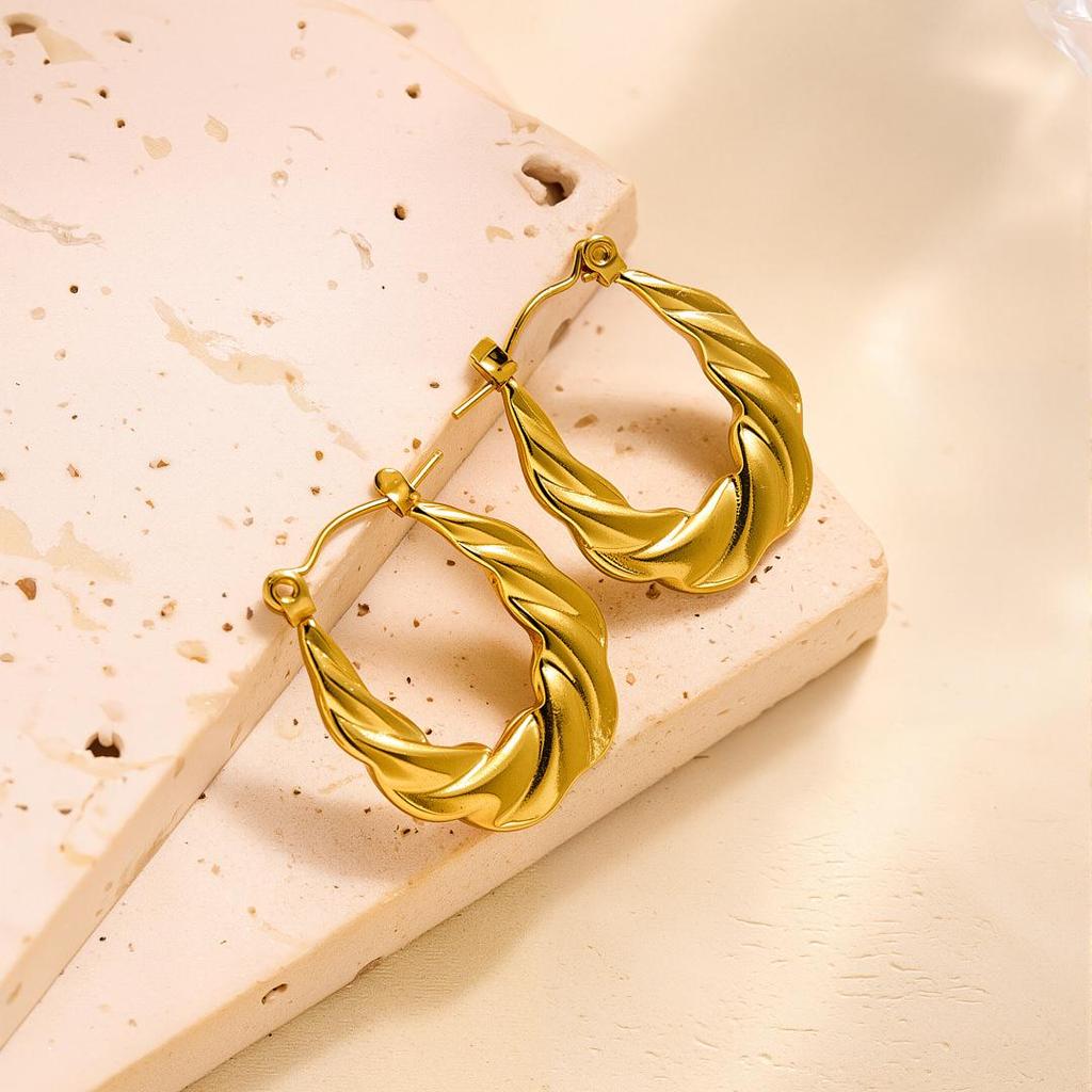 Raffinate Ear Cuff in Acciaio Titanio Oro 18k per Donna