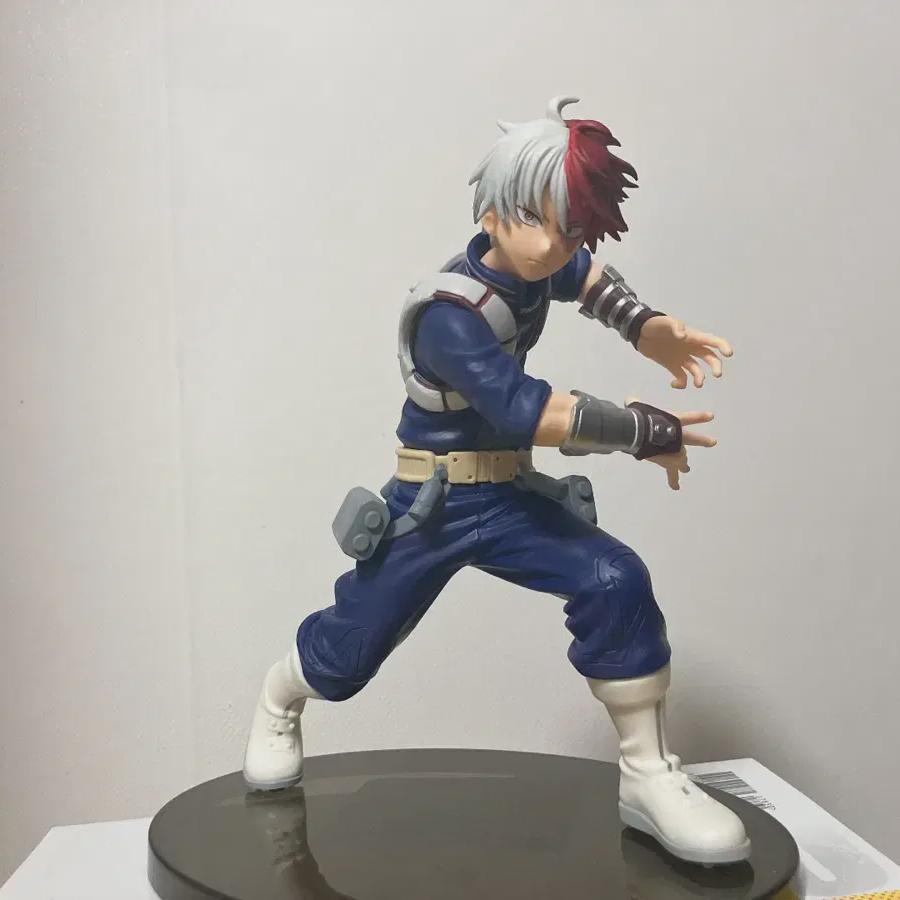 

Todoroki Shoto Figure