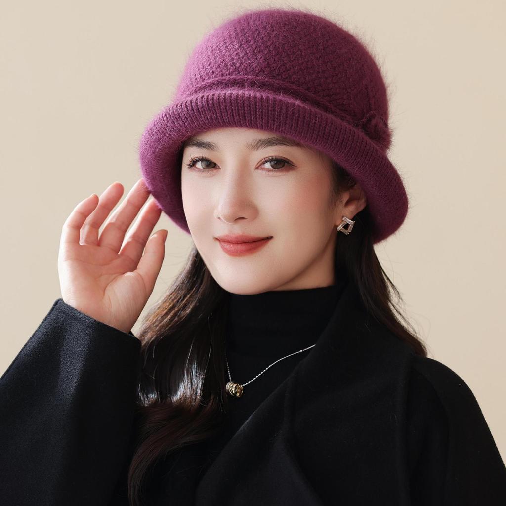 Korean Version of Autumn and Winter Middle Aged and Elderly Mothers' Hats Thickened Warmth and Windproof Cold Weather Knitted Hats