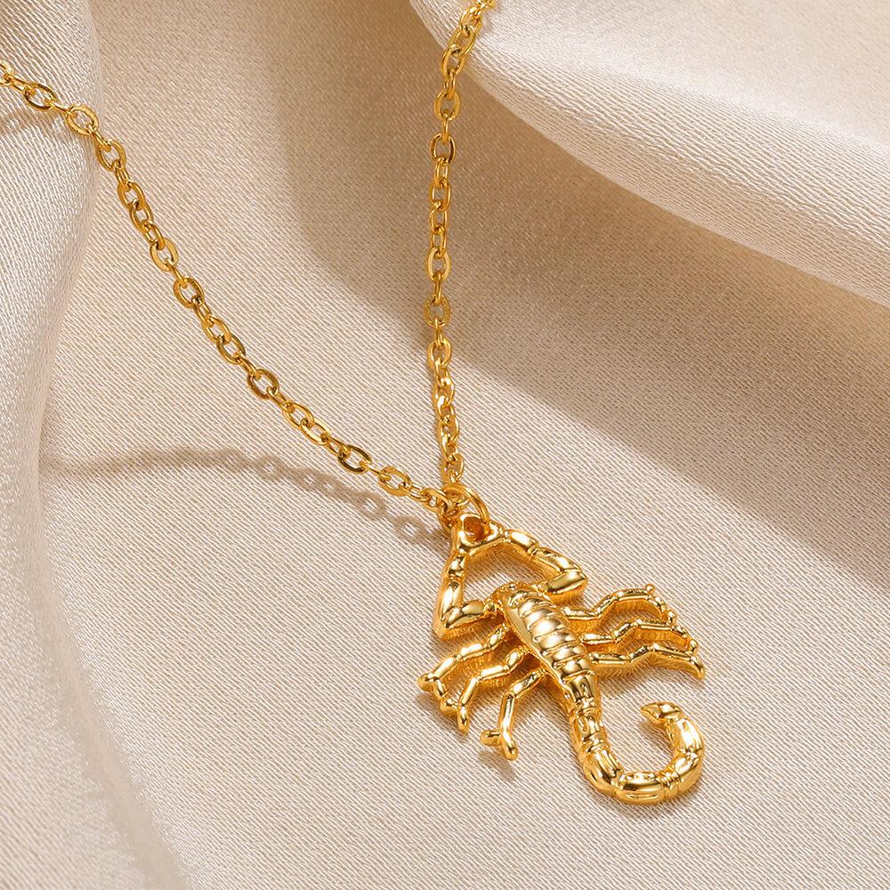European-American Fashion Heart Necklace: Trendy Scorpion Clavicle Chain for Everyday Wear