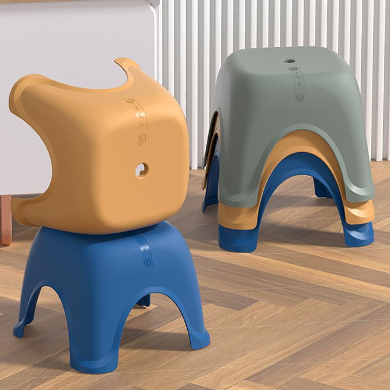 1 Piece of Small Stool, Non Slip Stool, Durable Step Stool Suitable for Use In Kitchen, Bathroom, Bedroom, and Living Room