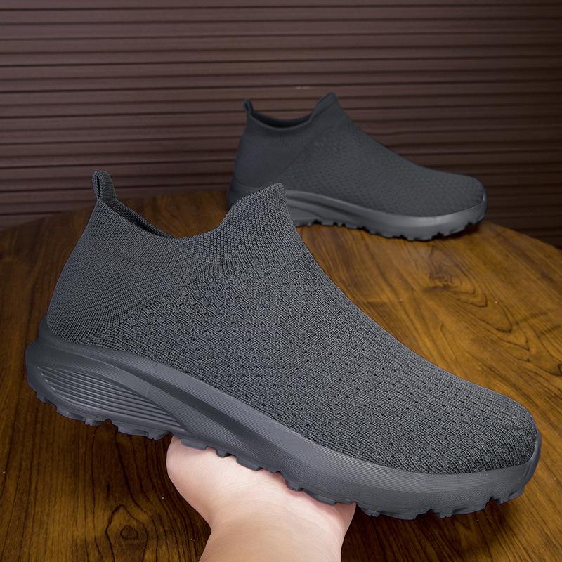 

Wide and fattened large-size men s shoes, fly-woven sports shoes, cover feet, one pedal, casual shoes, socks, shoes, breathable wide-head shoes 47