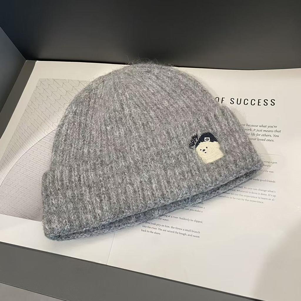 A New Solid Color Cartoon Embroidered Woolen Cap for Women In Autumn and Winter From South Korea A Small Knitted Cap That Accentuates The Face