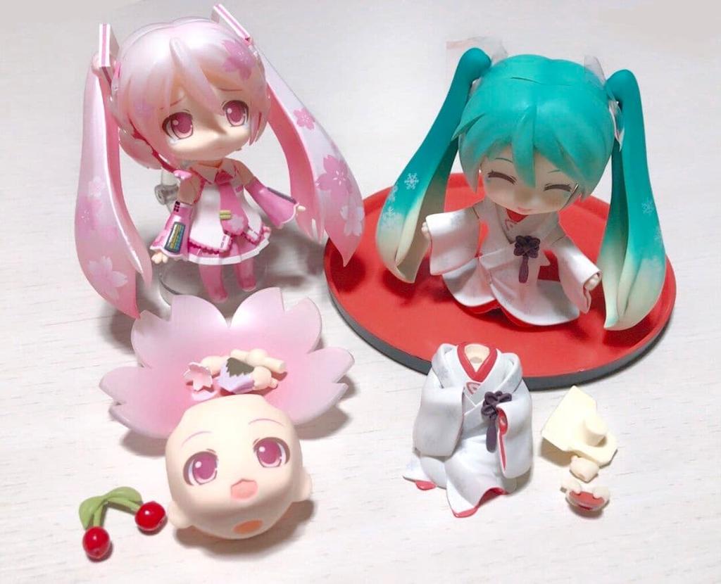 [USED] Nendoroid Sakura Miku, Snow Miku, Strawberry White Kimono, Hatsune Miku