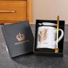 Leichter Luxus Mattschwarze und Weiße Tasse Keramik Souvenir mit Deckel Löffel Paar Wasserbecher Haushalt Keramiktasse Geschenkbox