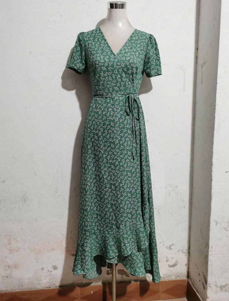 Bohemska sukienka kardiganowa z dekoltem w serek, wiązana, z krótkim rękawem