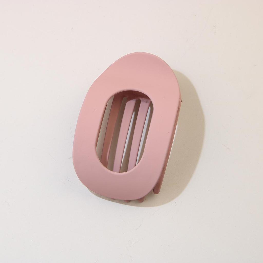 Large Round Duckbill Hair Clip with Strong Grip and Bendable Teeth - Hair Accessory