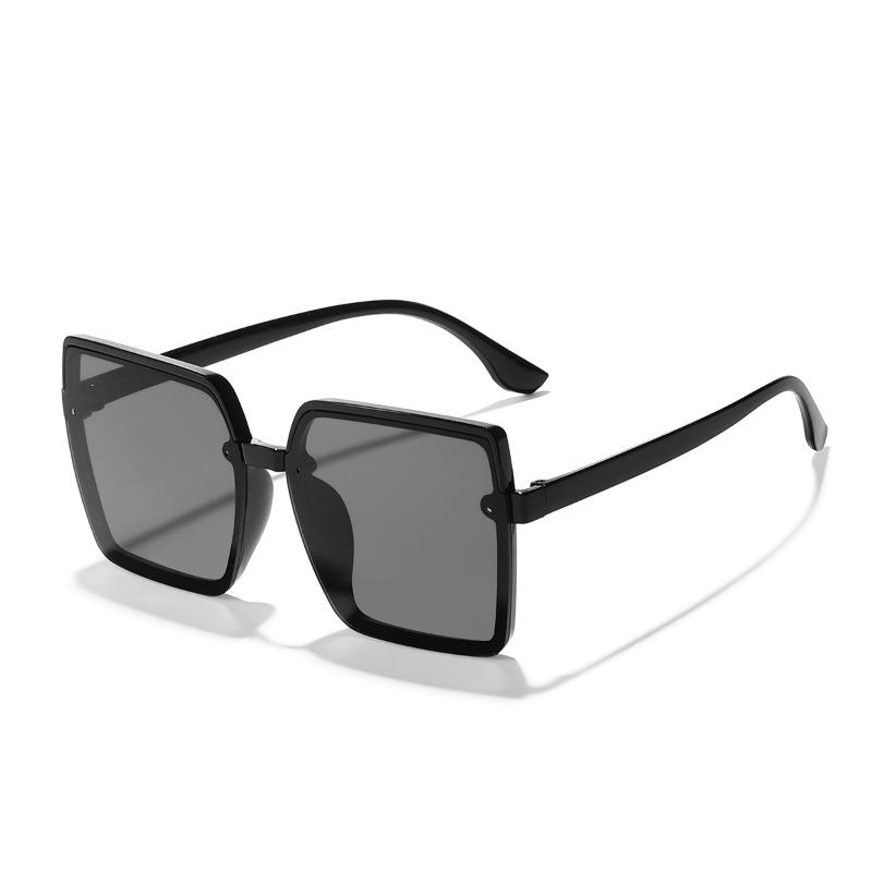 Fashion Square Sunglasses Woman Retro Vintage Gradient Sun Glasses Female Clear Lens