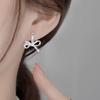 es93-ribbon bow clip-on earring