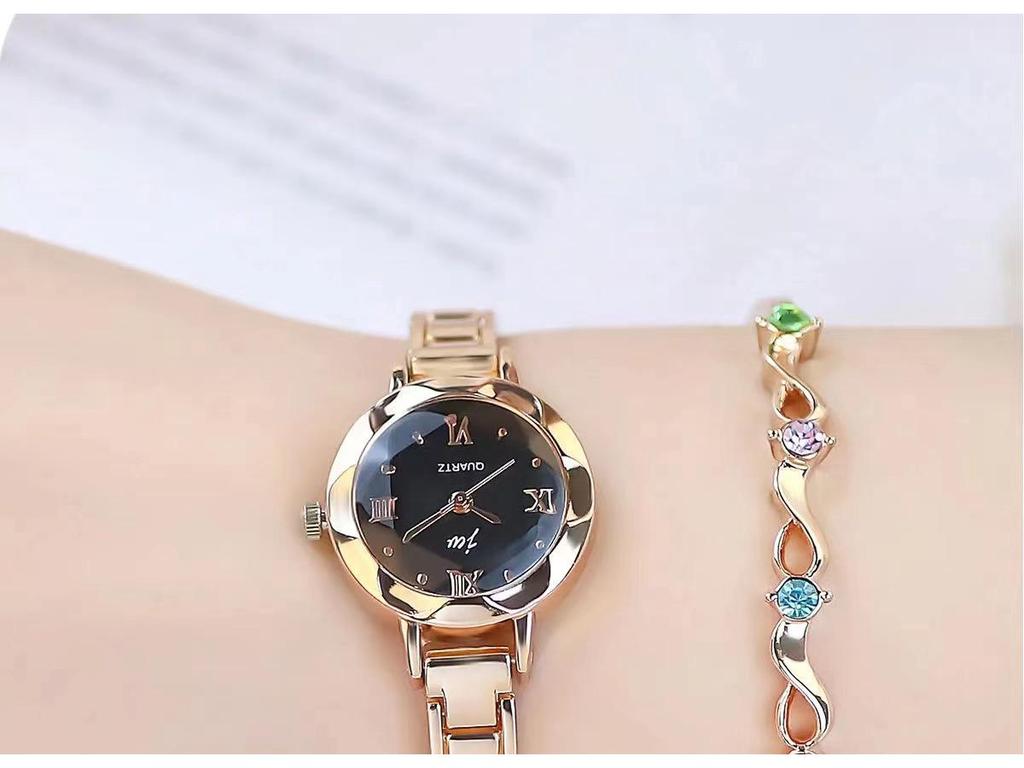 Women's Korean Style Simple Quartz Watch - Small Dial, Trendy and Elegant for Ladies and Students