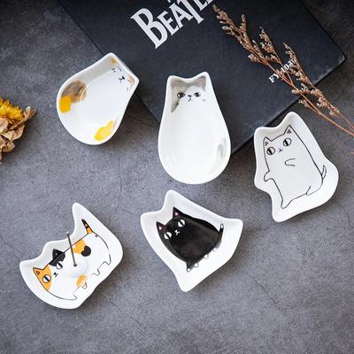 1 Stück Japanischer Lebensmittel-Tier-Räucherschalen-Fadenspanner Räucherschale Katze Keramik Ölschale Teller Dekoration Kreatives Zuhause