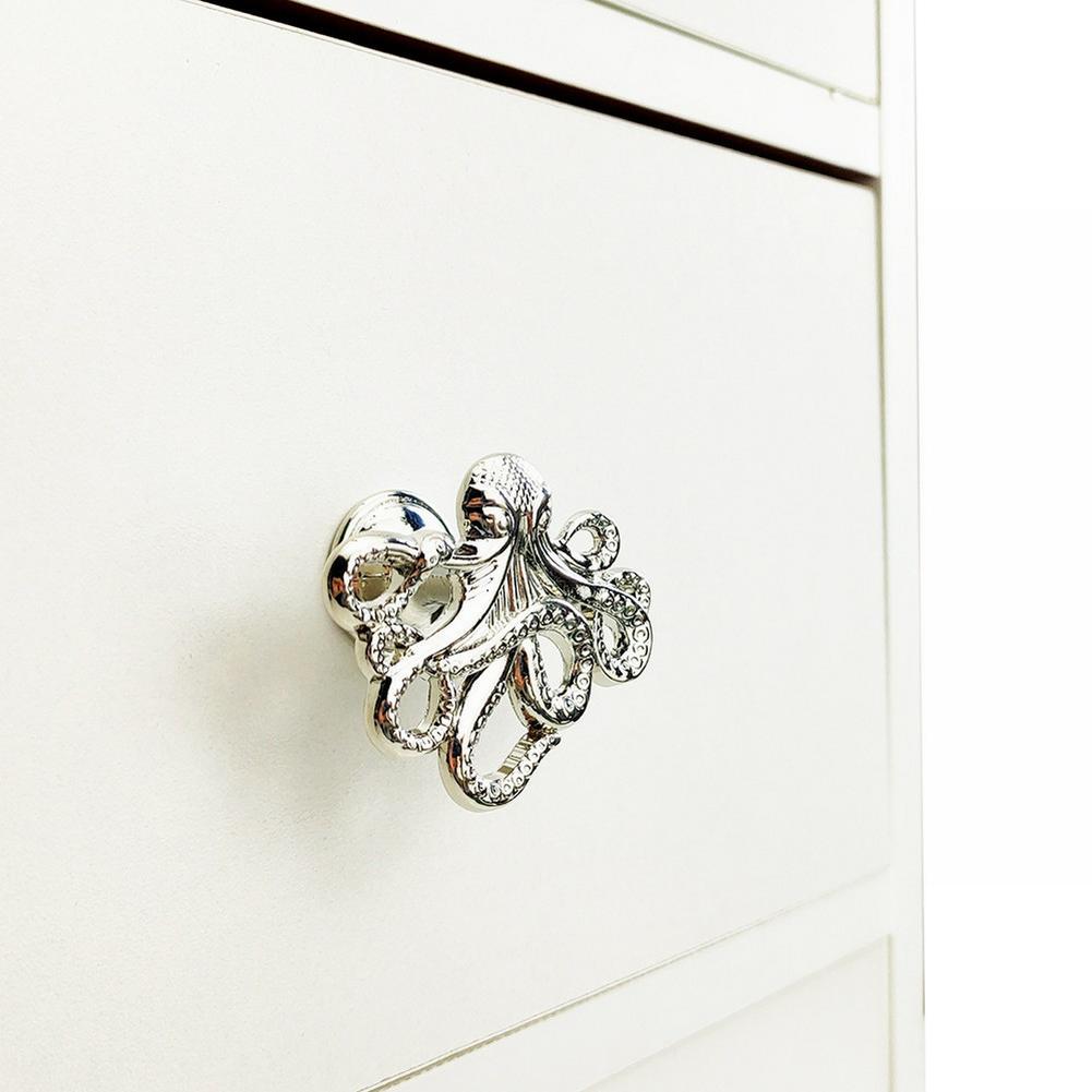 Zinc Alloy Octopus Shaped Furniture Handle for Cabinet Doors Designed for Use In For Children's Rooms with Finish