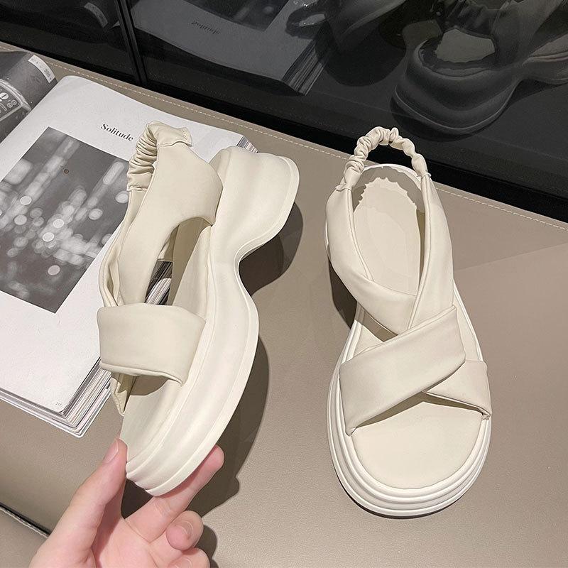 

Sandals women s summer new muffin platform small beach shoes high-end French with skirt Roman shoes 40 бежевый