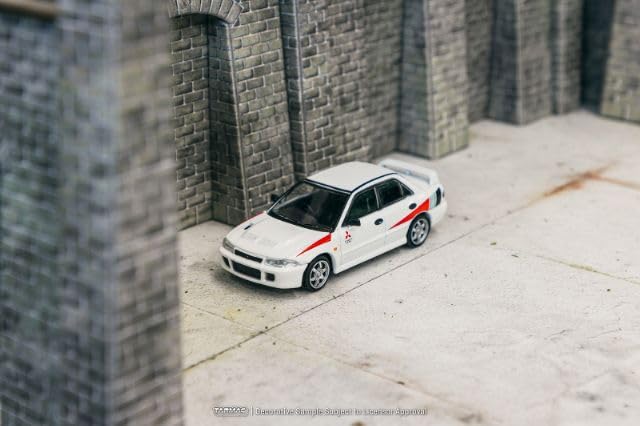 Tarmac Mitsubishi Lancer RS Evolution White 1/64