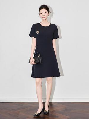 Elegant Minimalist Round Neck Short Sleeve Women's Summer Dress