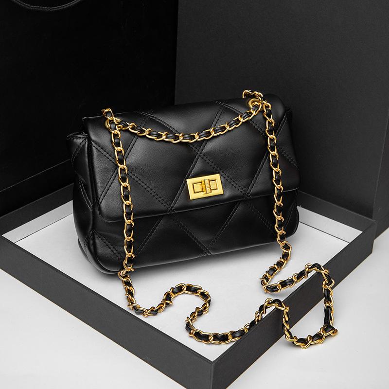 Spring and Summer New Diamond Versatile Chain Single Shoulder Crossbody Bag High Quality Large Capacity Niche Women's Small Square Bag