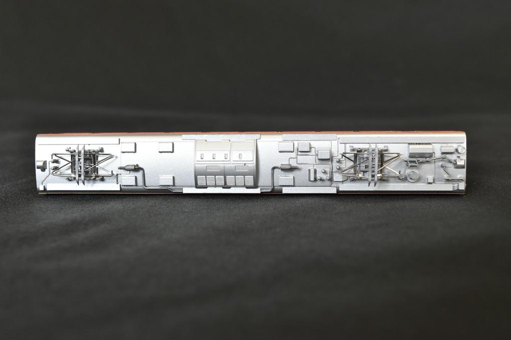 KATO 433 Moha 484 Red and Cream N Gauge / N Scale Model Train Car from Japan