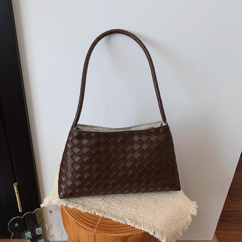 Fashionable and Simple Design, Stylish and Casual Single Shoulder Crossbody Bag, Handbag in Small Square Shape