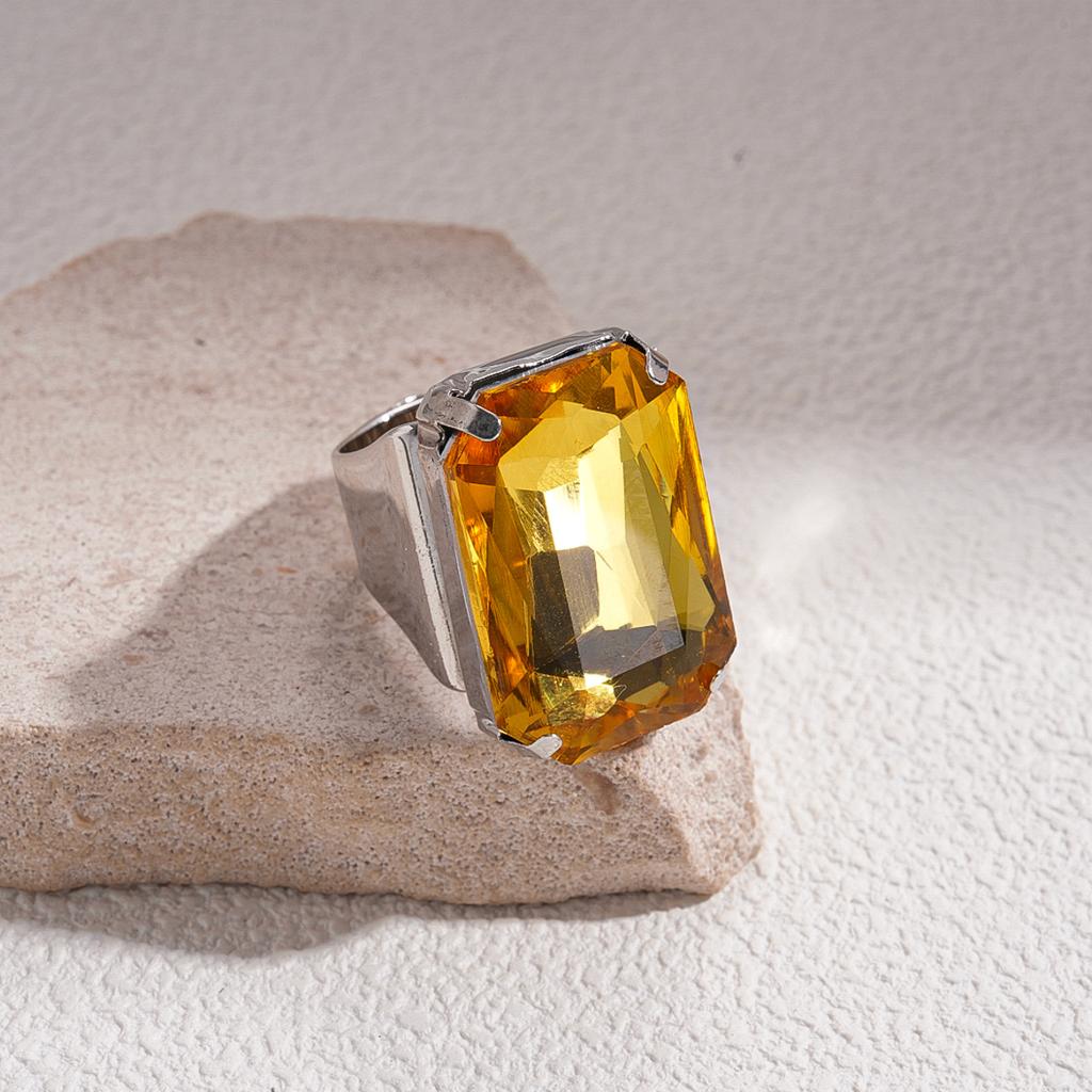 Exaggerated retro diamond-set geometric square open ring simple jewelry