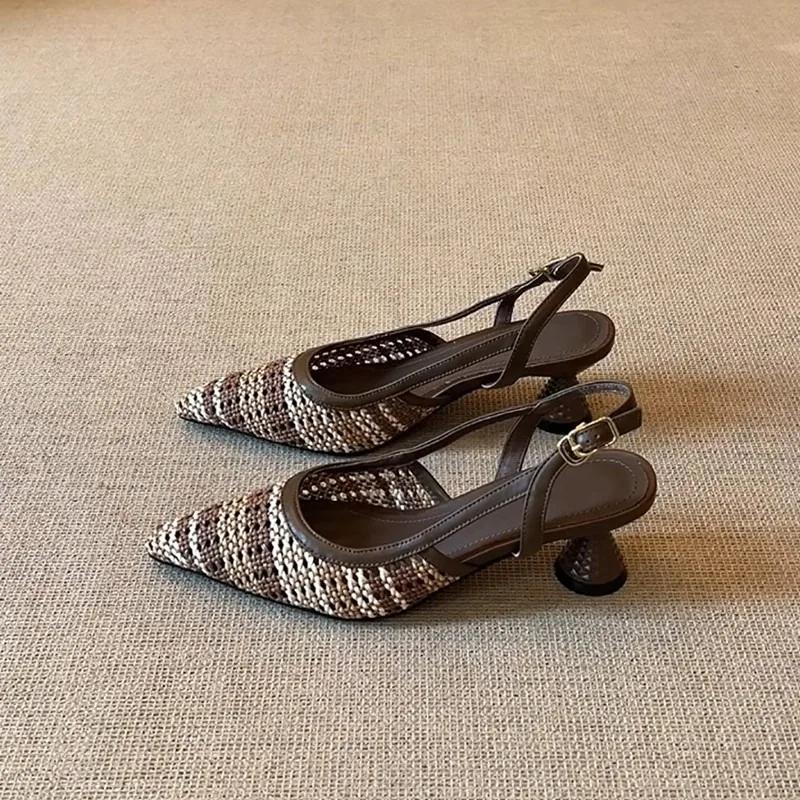 Fashion Retro Style Fashion Simple Comfortable Pointed Low Heel Casual Versatile Closed Toe Sandals for Women