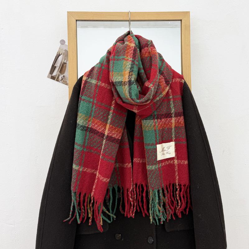 Christmas atmosphere plaid scarf women's new autumn and winter Korean version versatile shawl thickened warm couple fringed scarf