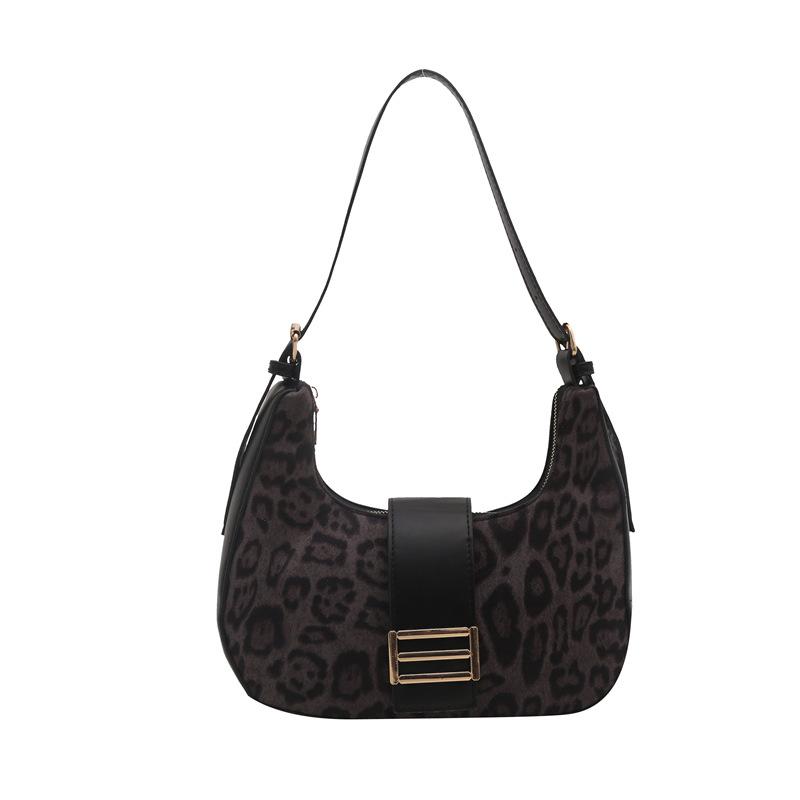 

Fashion leopard print small bag new women s bag popular commuter messenger bag one shoulder underarm dumpling bag чёрный