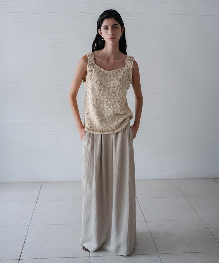 Beullaengkeulumumeon Ebony Skirt_Oat