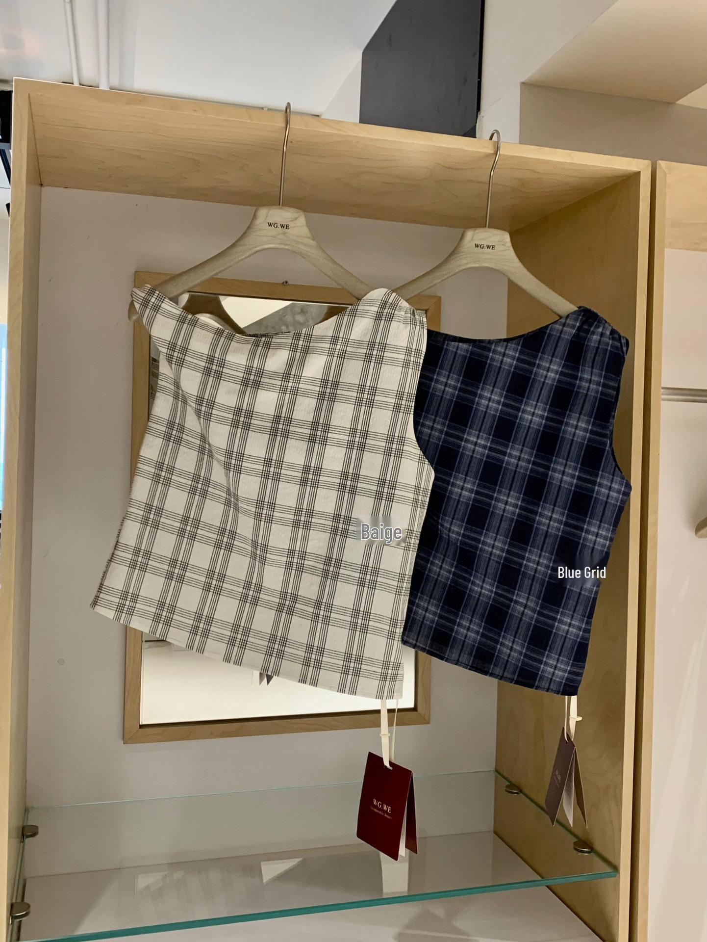 Plaid Sleeveless Waist-Cinching Women s Shirt - Spring/Summer Trendy Fashion Top Small
