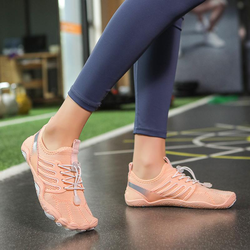 

Outdoor amphibious fishing shoes anti-cut creek shoes men and women beach shoes quick-drying wading shoes non-slip swimming shoes women 46