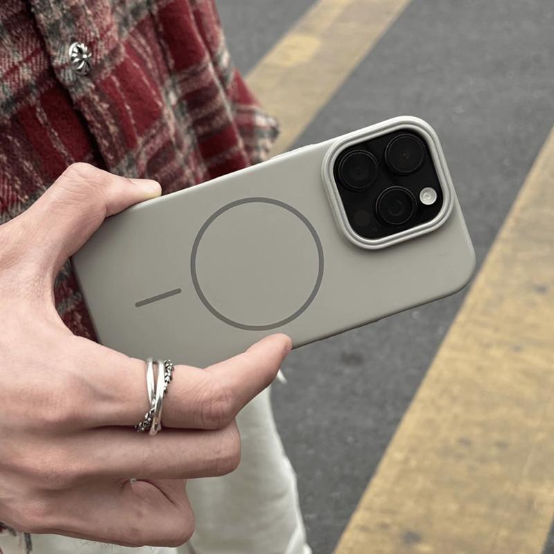 Applicable To Apple 16PROMAX Thin Circle Magnetic Suction Phone Case IPhone 15 Soft Skin Friendly 14 Drop Proof Protective Cover