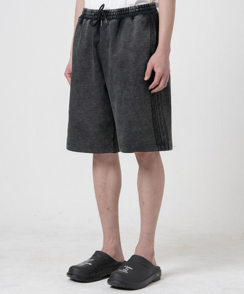 JUAN HOMME Track Sweat Half Pants (Black)