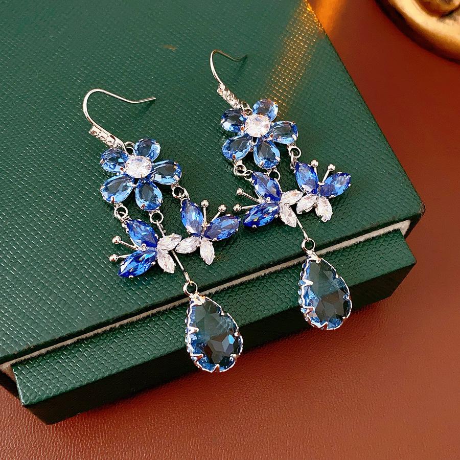Silver Needle New Chinese Zircon Leaf Water Drop Earrings Light Luxury Premium Sense Earrings Retro Court Style Temperament Earrings Women