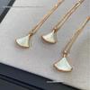 Delicate Mother-of-Pearl Necklace with Fan-Shaped Pendant
