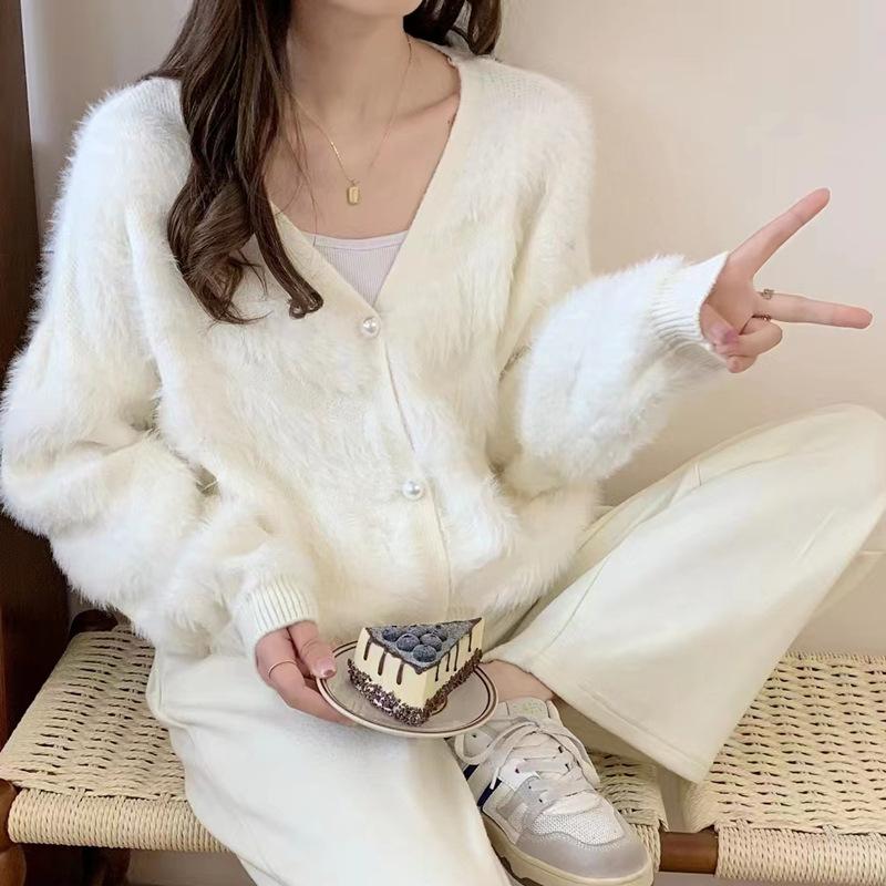 

Женская куртка-свитер из искусственного норкового флиса, новая осенне-зимняя, свободного кроя и универсальная, вязаный кардиган с V-образным вырезом, осень average size белый