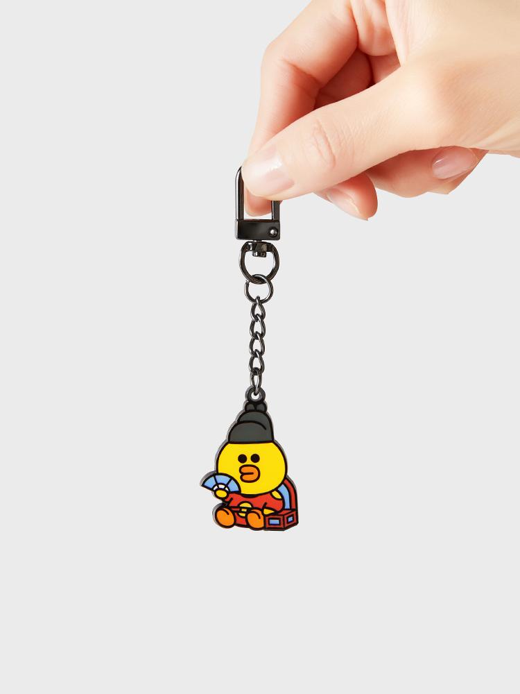 LINE FRIENDS Sally Tourist Metal Keyring | Official Collectible Charm