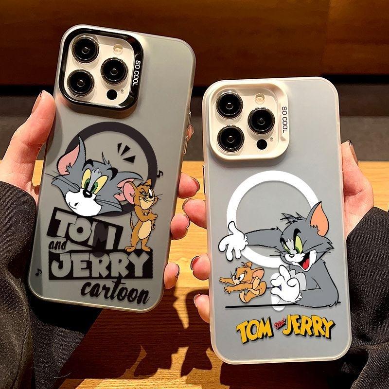 Applicable to Apple 17promax mobile phone case magnetic suction cat and mouse cartoon iPhone16 laser 15 matte hard case