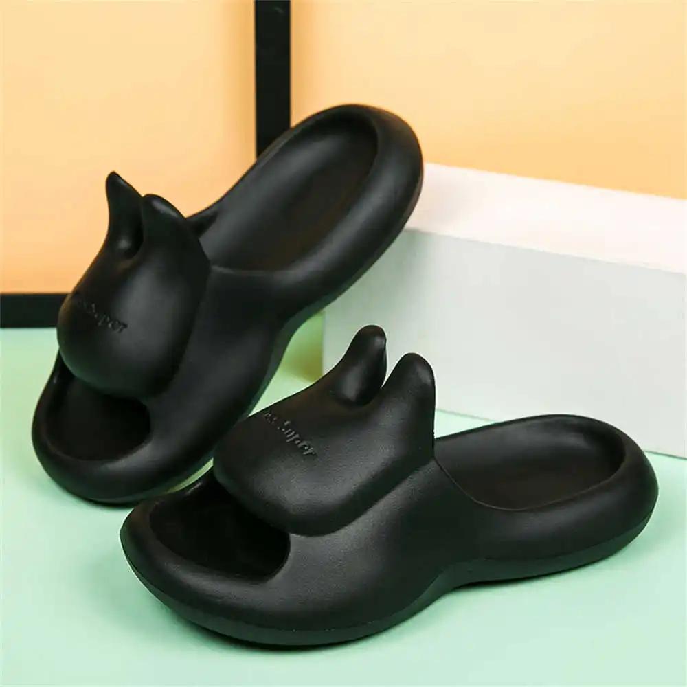 Fashion Green Sumer Luxury Brand Women's Sneakers Slippers Flip Flops Brands For Woman Shoes Sandals Ladies Brand Sports Unusual