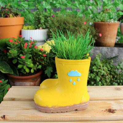 Garden Decoration Resin Rain Boot Planter Funny Decorative Flower Pot Crafts Pen Holder Balcony
