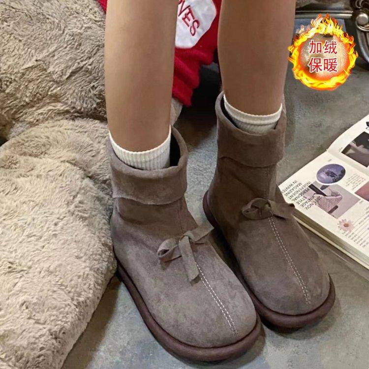 Non-slip thick-soled snow boots for women, winter velvet and thickened new models, warm one-pedal cotton shoes for women