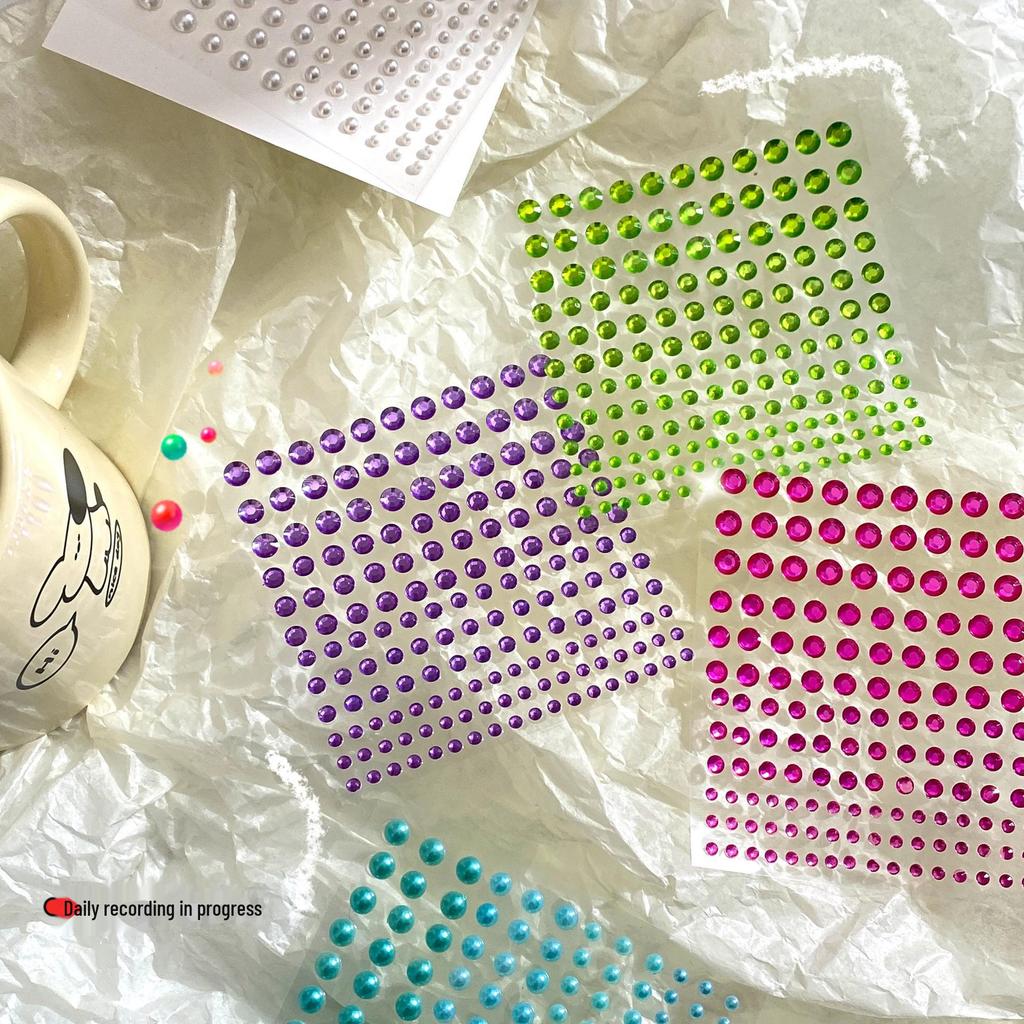 Diamant- und Perlenaufkleber für Kinder-Make-up, Nagelkunst und Bastelarbeiten