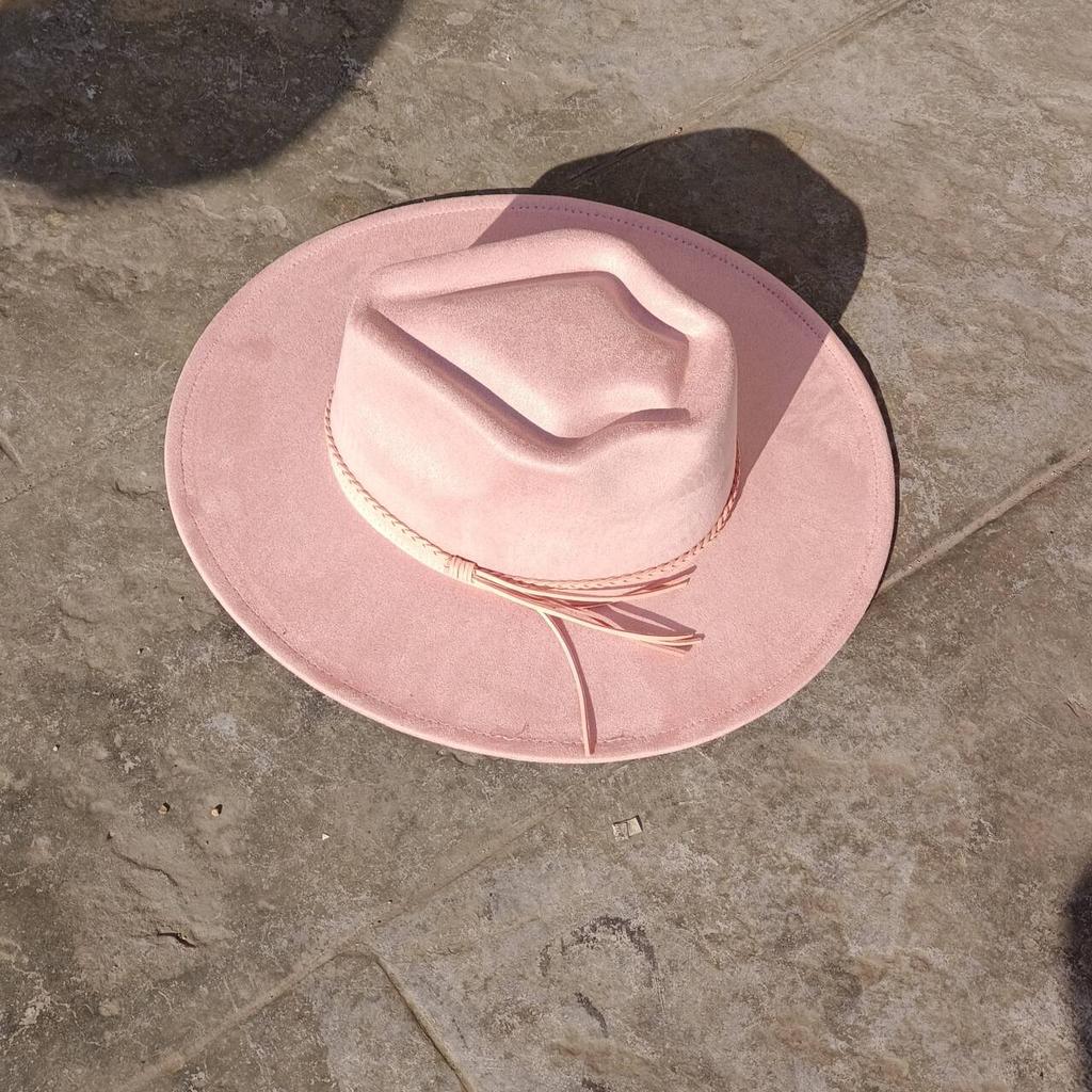 Vegan Suede Arrow-shaped Cap Women's Hat with Variousaccessoriesmen'sfedora Distressed Suede Hat Bohemianstylehat Men'sstraw Hat