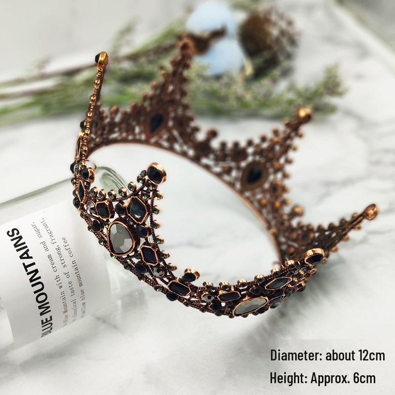 Queen Crown Cake Decoration with Lace, Pearls, and Baby's Breath for Birthdays