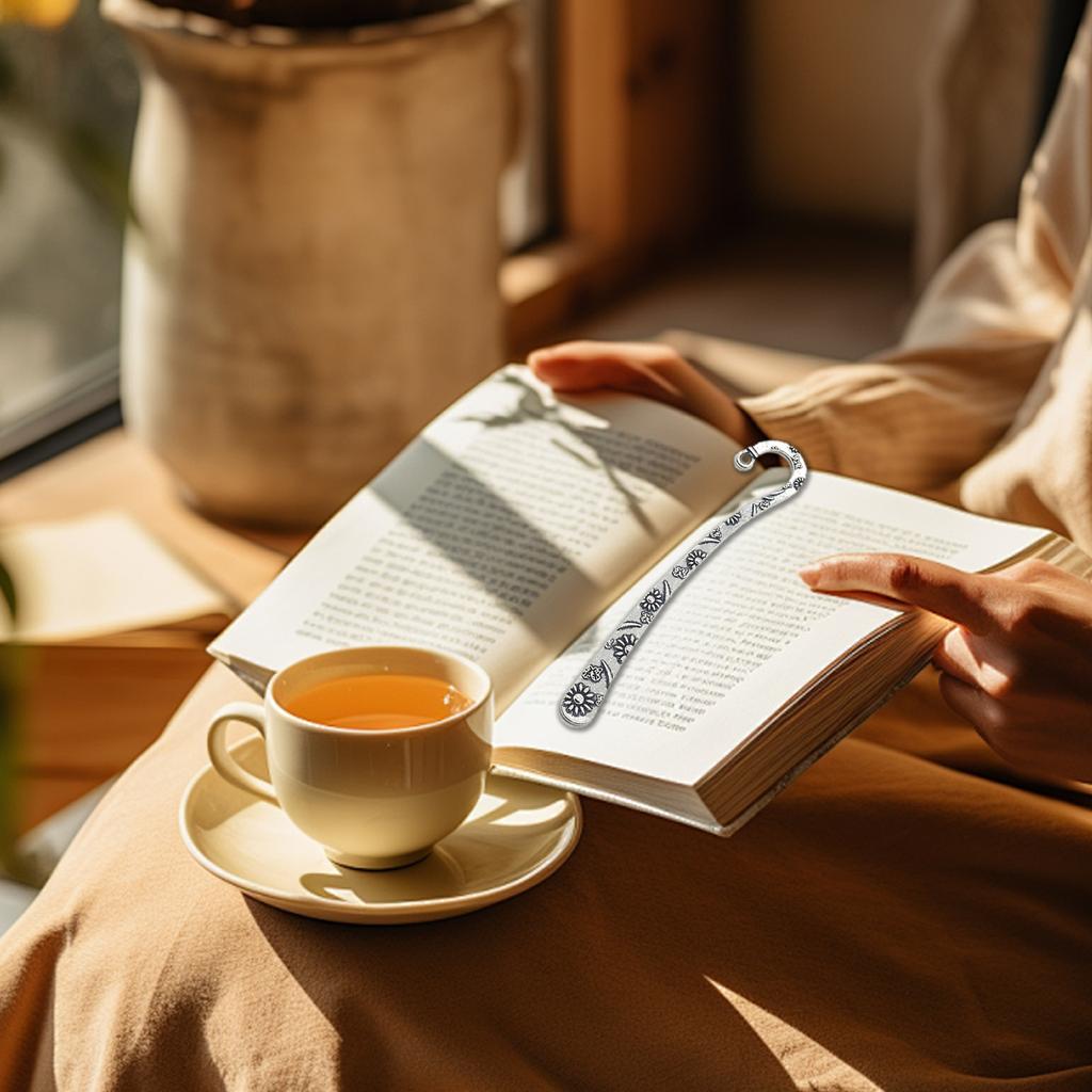 50Pcs Vintage Engraved Hook Bookmarks Metal Hook Bookmarks Reading Accessories for Book Lover Reader Teacher Student