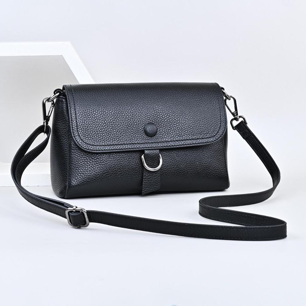 Women's Genuine Leather Crossbody Bag 2025 - Stylish Top Layer Cowhide Underarm Bag for Fashionable, Versatile Commuting.