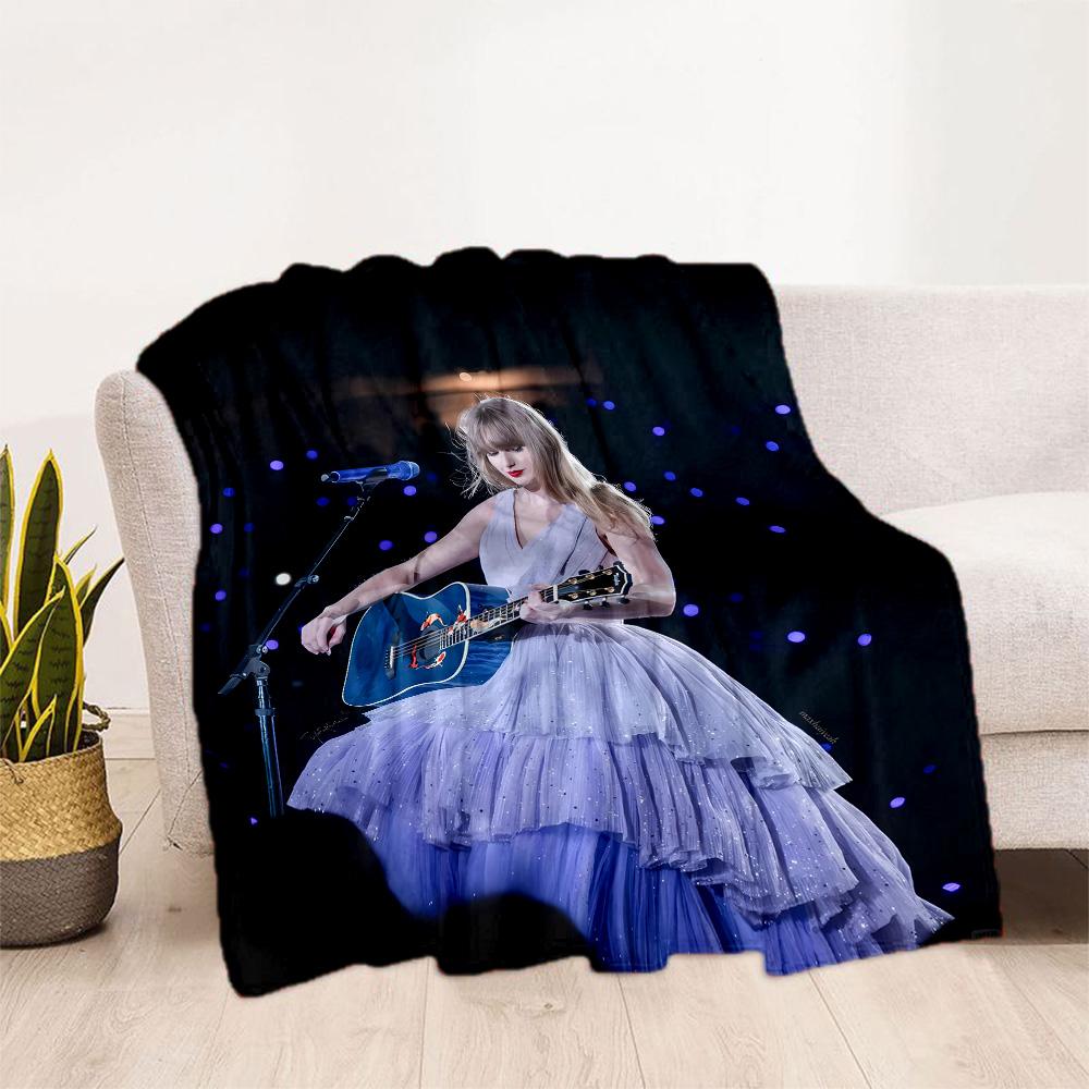 Musician Performing Live Concert. Flannel Blanket-Soft and Suitable for Sofas,Beds,Offices,Travel,All Seasons,Great Gift for Holidays and Birthdays.