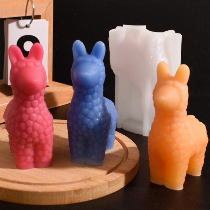 Alpacas Candle Crafting Mold Silicone Mould for Unique Handmade Crafts Epoxy Resin Wedding Decoration Making Mold