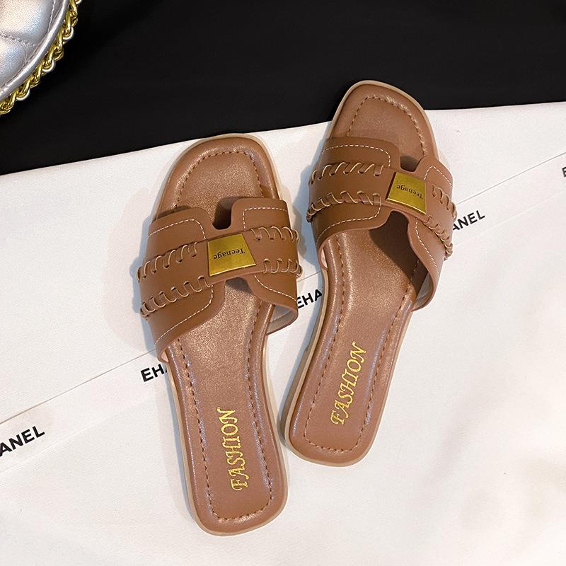 

Summer new fashionable versatile open-toe woven metal buckle beach flat bottom casual lightweight one-word drag woman 40 коричневый