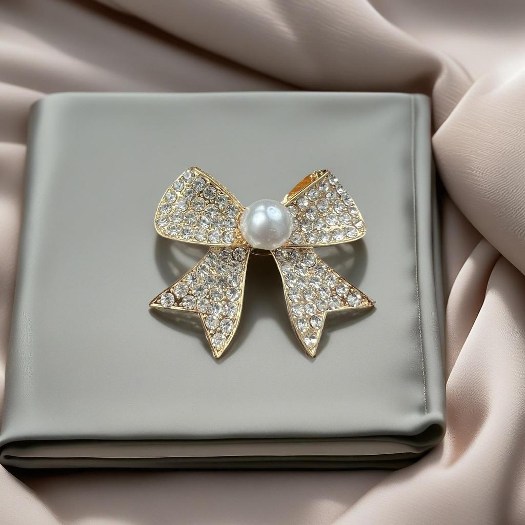 Korean Style Elegant Pearl Rhinestone Bow Brooch - Versatile Fashion Accessory